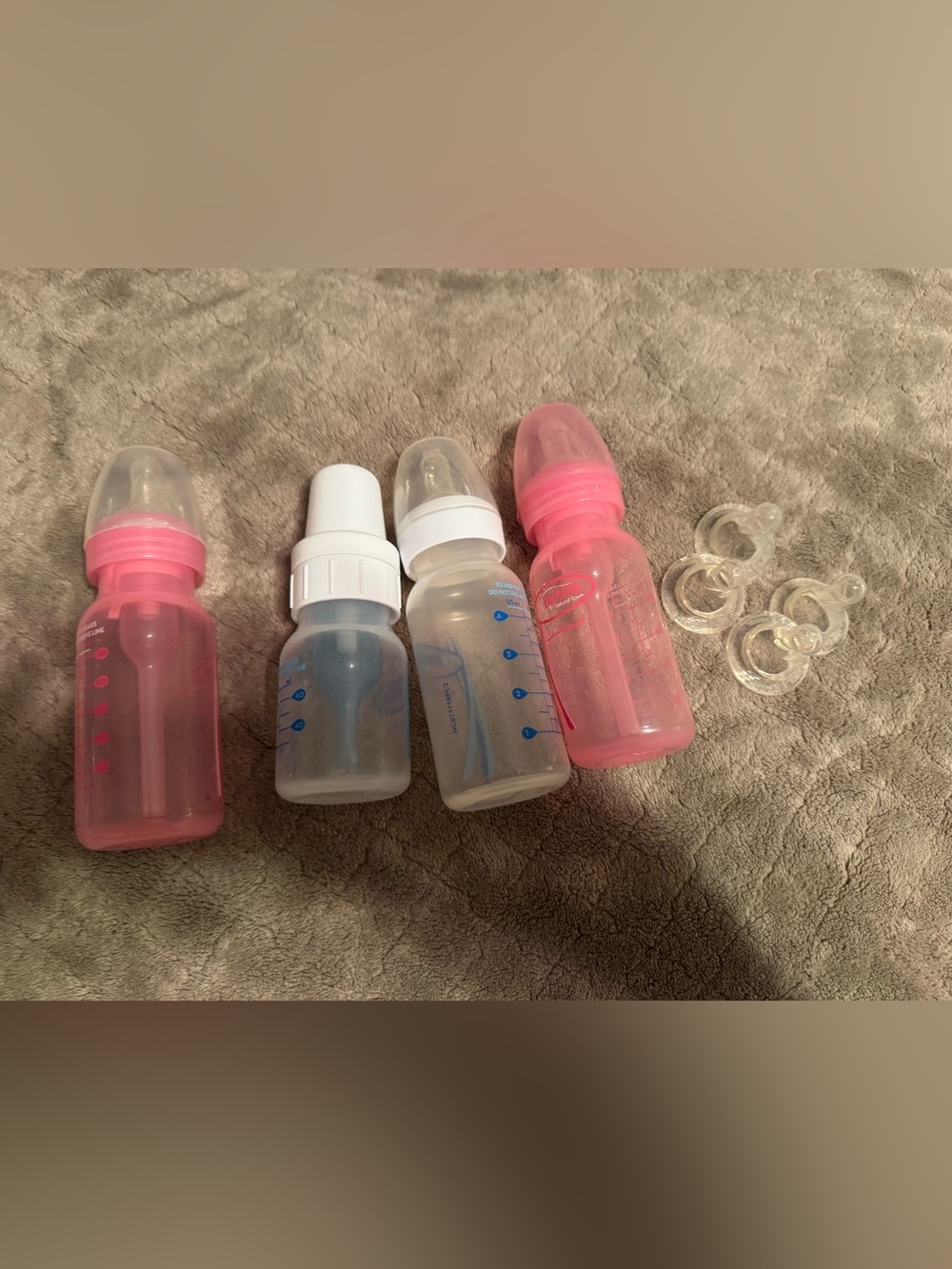 Premie bottles and nipples